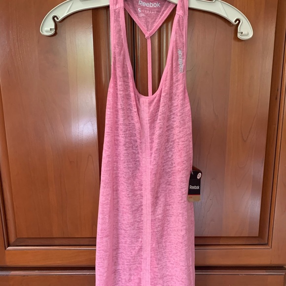 BNWT Reebok Tank - Picture 1 of 3